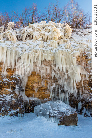 Icicles on the rocks Icicles on the rocks 139319531