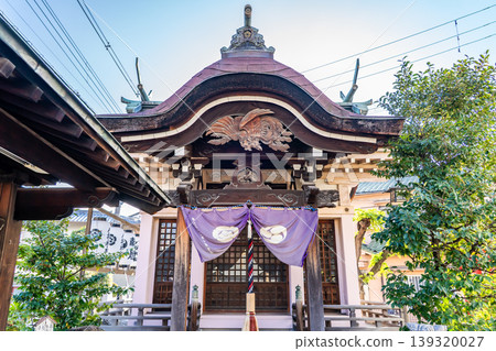 大阪府天王田市八坂神社參拜殿(京都八坂神社的分社),天王田守護神。 大阪府天王田市八坂神社參拜殿(京都八坂神社的分社),天王田守護神。 139320027