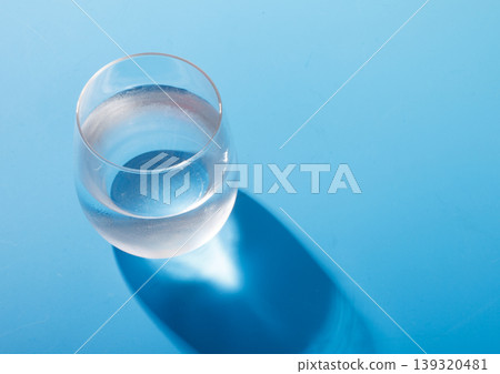 水 礦泉水 水 礦泉水 139320481