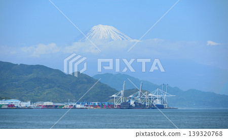 富士山和清水港貨櫃碼頭 139320768