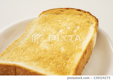 Mountain-shaped loaf of bread, toast Mountain-shaped loaf of bread, toast 139324273