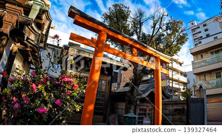 Mihara Fudoin Temple in Omori Honcho, Ota Ward, Tokyo: Fudo Myoo statue and torii gate 139327464