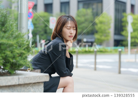 商界女性受苦 139328555