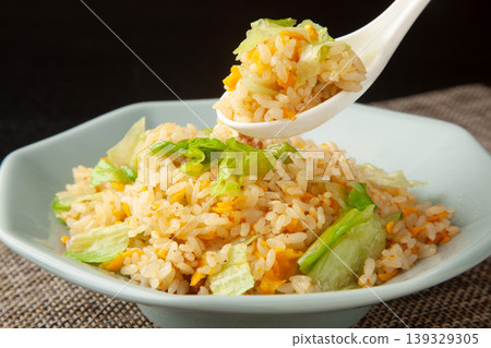 Lettuce fried rice Lettuce fried rice 139329305