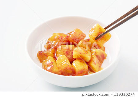 味道濃鬱的蘿蔔泡菜 139330274