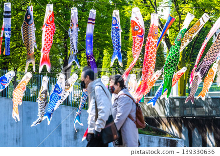 日本橫濱:城市景觀和人口日漸衰落…低出生率和人口老化的社會…根據初步人口普查數據,橫濱市人口預計將會下降…=橫濱市五月 日本橫濱:城市景觀和人口日漸衰落…低出生率和人口老化的社會…根據初步人口普查數據,橫濱市人口預計將會下降…=橫濱市五月 139330636