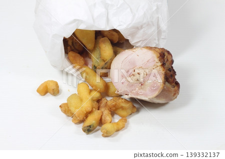 mixed chicken kebabs with fried battered vegetables- mixed chicken kebabs with fried battered vegetables- 139332137