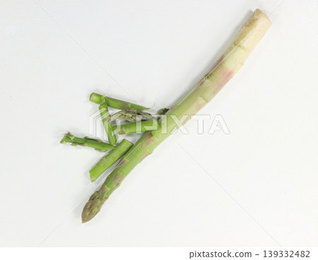 green asparagus with long stem green asparagus with long stem 139332482