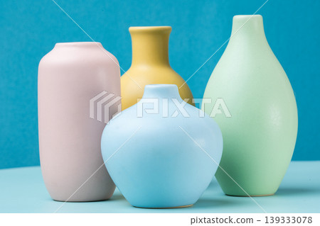 small, beautiful flower vases small, beautiful flower vases 139333078