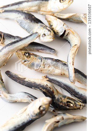 Dried sardines (domestic Japanese sardines) 139336087