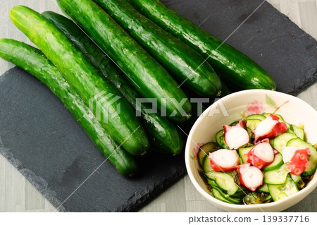 黃瓜和醃菜 黃瓜和醃菜 139337716