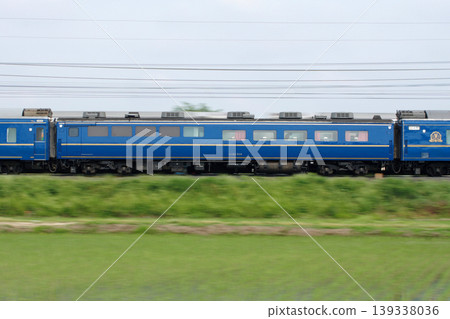 Hokutosei sleeper train (dining car: Grand Chariot) Hokutosei sleeper train (dining car: Grand Chariot) 139338036