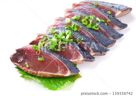 Seared bonito - A Takamatsu specialty, seared bonito 139338742