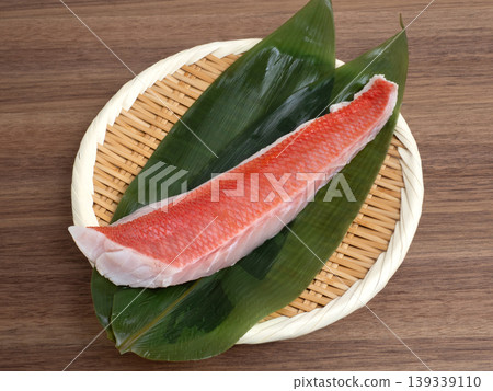 Sashimi of golden snapper, blanched. Sashimi of golden snapper, blanched. 139339110
