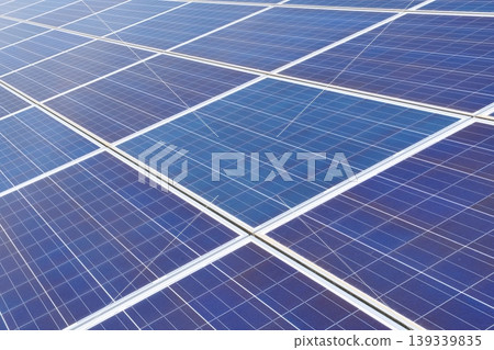 Solar panel 139339835
