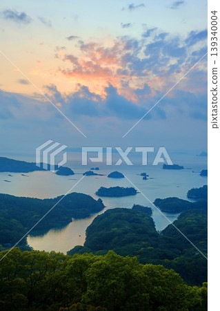 View from Ishidake Observatory at sunset (Sasebo City, Nagasaki Prefecture) View from Ishidake Observatory at sunset (Sasebo City, Nagasaki Prefecture) 139340004
