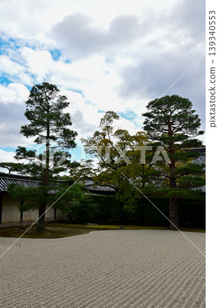 The garden scene of Tenryuji Temple at autumn. Famous temple in Japan. Tenryuji Temple is a Japanese traditional temples in Kyoto. Autumn and garden view. Nature and Travel concept. The garden scene of Tenryuji Temple at autumn. Famous temple in Japan. Tenryuji Temple is a Japanese traditional temples in Kyoto. Autumn and garden view. Nature and Travel concept. 139340553