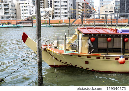 View from Sumida River Terrace 139340873