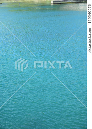 Sea surface Sea surface 139340976