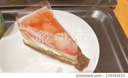 桃子蛋糕 桃子蛋糕 139341615