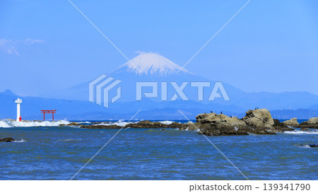 從真瀨海岸眺望富士山 139341790
