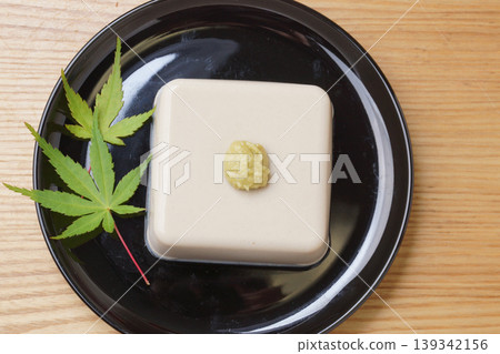 芝麻豆腐日本料理 芝麻豆腐日本料理 139342156
