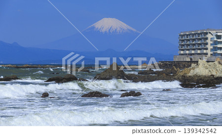 一色海灘的初夏 139342542