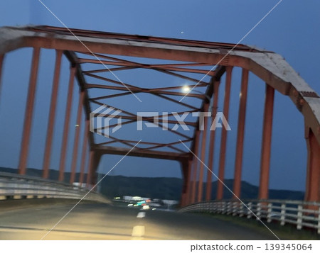 點亮的橋 139345064