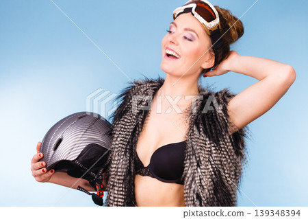 Beautiful girl with goggle and helmet. 139348394