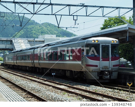 Limited Express Hamakaze, Kiha 189 series, Wadayama Station Limited Express Hamakaze, Kiha 189 series, Wadayama Station 139348748
