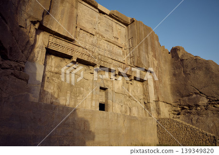Ancient tomb in Persepolis, Iran 139349820