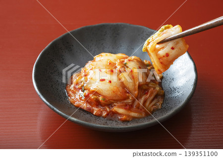 Sweet and spicy kimchi Sweet and spicy kimchi 139351100