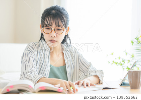 一個學歷的女人 139352662