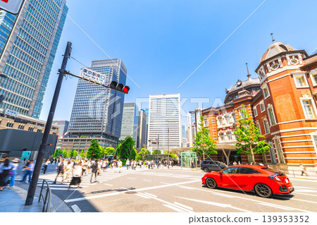 黃金周期間的東京車站 黃金周期間的東京車站 139353352