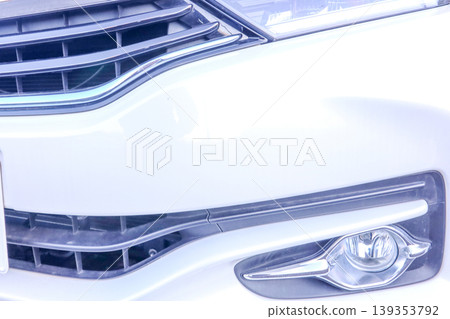 汽車前格柵 139353792