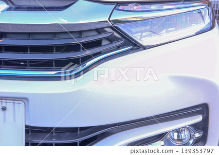 汽車前格柵 139353797