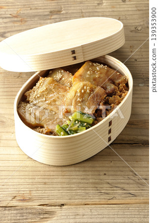 豬肉烤肉便當 139353900