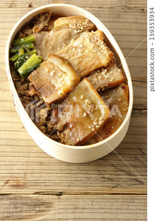 豬肉烤肉便當 豬肉烤肉便當 139353934