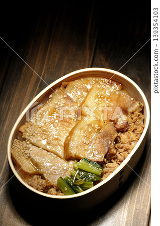 Pork yakiniku bento Pork yakiniku bento 139354103