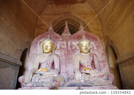 Myanmar: Bagan, a World Heritage Site Myanmar: Bagan, a World Heritage Site 139354842