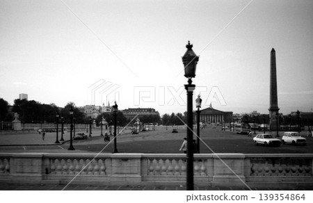 Old photo: September 1982, Place de la Concorde, Paris Old photo: September 1982, Place de la Concorde, Paris 139354864