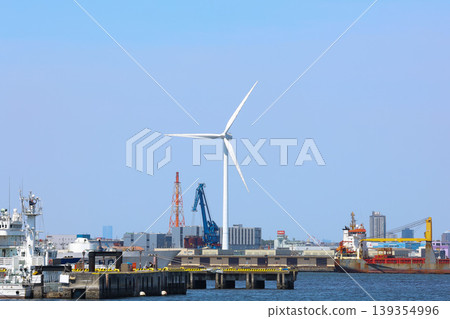 [Wind power generation] The process of generating electricity as the blades rotate. 139354996