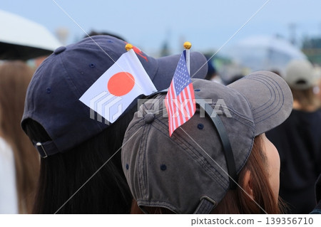 日本國旗與美國國旗頭帶 日本國旗與美國國旗頭帶 139356710
