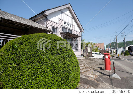Gifu Prefecture, Mino City - Former Meitetsu Mino Station Building 8 - May 2025 Gifu Prefecture, Mino City - Former Meitetsu Mino Station Building 8 - May 2025 139356808
