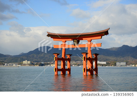 View of the Great Torii Gate from the approach to Itsukushima Shrine in Miyajima, Aki Province - 11 View of the Great Torii Gate from the approach to Itsukushima Shrine in Miyajima, Aki Province - 11 139356905