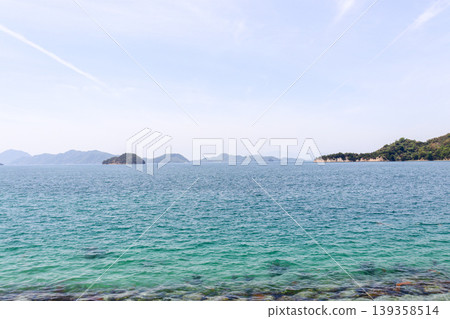 從大久野島眺望瀨戶內海 從大久野島眺望瀨戶內海 139358514