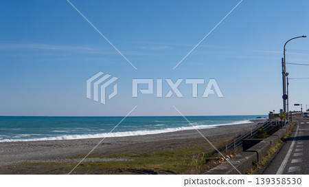 Mie Prefecture: Shichiri Mihama Beach / The sea and blue sky as seen from the road along the coast 139358530