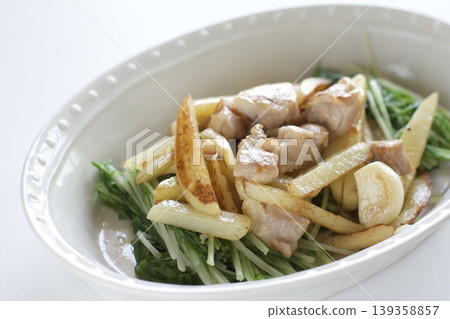 雞肉炒土豆 雞肉炒土豆 139358857
