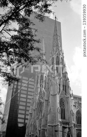 Old photo, September 1982, St. Patrick's Cathedral and skyscrapers on Fifth Avenue, New York Old photo, September 1982, St. Patrick's Cathedral and skyscrapers on Fifth Avenue, New York 139359930
