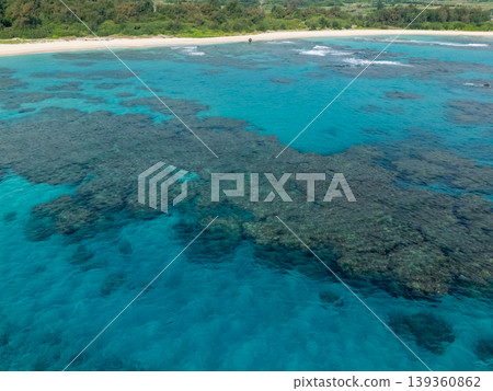 奄美大島土森海灘鳥瞰圖 奄美大島土森海灘鳥瞰圖 139360862